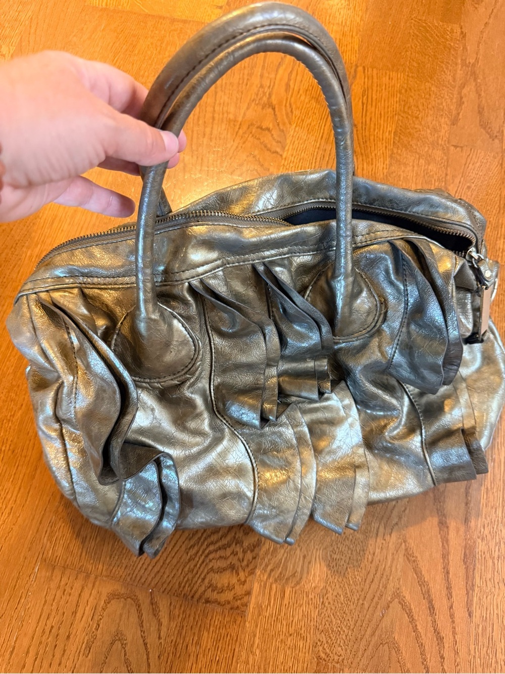 Steve Madden Gold Metallic Ruffle Handbag - Picture 2 of 5